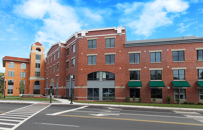 Multi-family residential building in Westfield, New Jersey